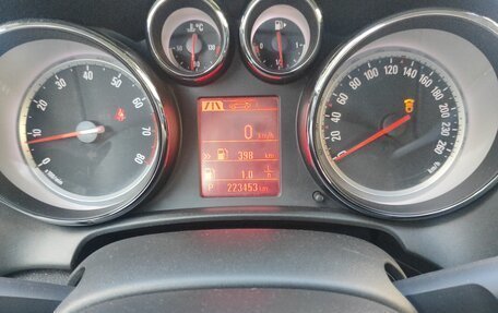 Opel Astra J, 2013 год, 750 000 рублей, 8 фотография