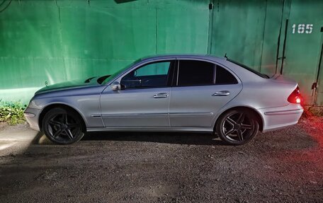 Mercedes-Benz E-Класс, 2002 год, 625 000 рублей, 2 фотография