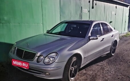 Mercedes-Benz E-Класс, 2002 год, 625 000 рублей, 4 фотография