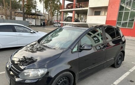 Volkswagen Golf Plus II, 2011 год, 450 000 рублей, 2 фотография