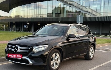 Mercedes-Benz GLC, 2019 год, 3 300 000 рублей, 3 фотография