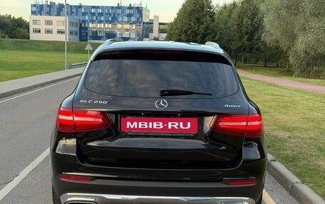 Mercedes-Benz GLC, 2019 год, 3 300 000 рублей, 8 фотография