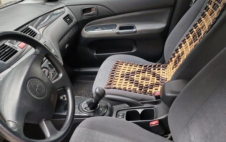 Mitsubishi Lancer IX, 2005 год, 1 330 000 рублей, 10 фотография
