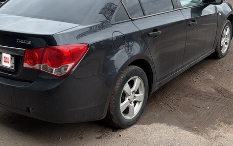 Chevrolet Cruze II, 2011 год, 550 000 рублей, 3 фотография