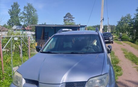 Mitsubishi Outlander III рестайлинг 3, 2007 год, 450 000 рублей, 7 фотография