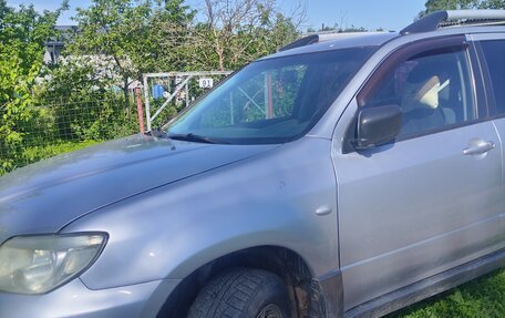 Mitsubishi Outlander III рестайлинг 3, 2007 год, 450 000 рублей, 6 фотография