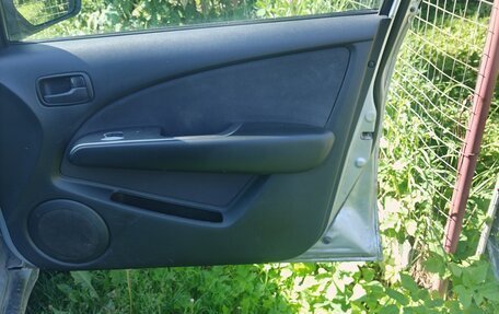 Mitsubishi Outlander III рестайлинг 3, 2007 год, 450 000 рублей, 14 фотография