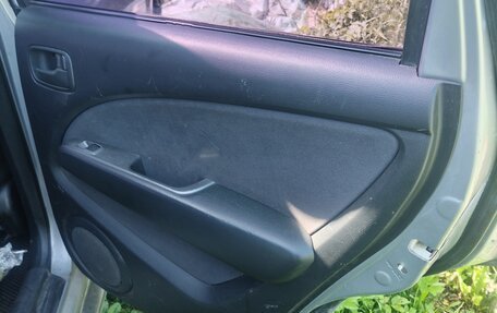 Mitsubishi Outlander III рестайлинг 3, 2007 год, 450 000 рублей, 13 фотография