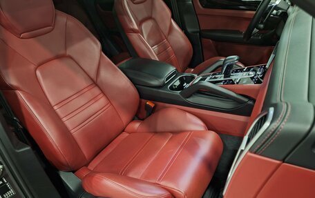 Porsche Cayenne III, 2021 год, 10 500 000 рублей, 26 фотография