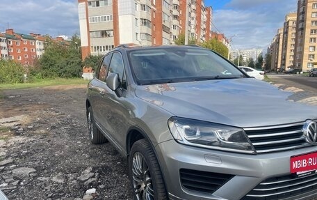 Volkswagen Touareg III, 2015 год, 2 430 000 рублей, 3 фотография