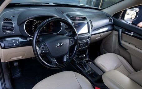 KIA Sorento II рестайлинг, 2012 год, 1 795 000 рублей, 13 фотография