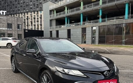 Toyota Camry, 2023 год, 3 743 000 рублей, 3 фотография