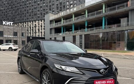 Toyota Camry, 2023 год, 3 743 000 рублей, 19 фотография