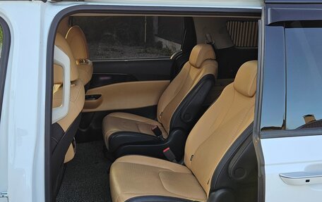 KIA Carnival, 2021 год, 4 500 000 рублей, 20 фотография