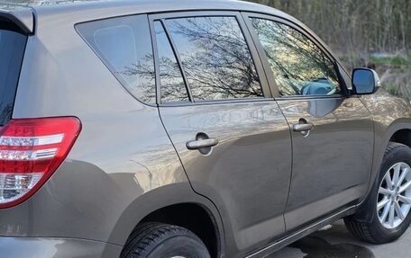 Toyota RAV4, 2011 год, 1 100 000 рублей, 5 фотография