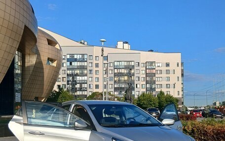 Hyundai Solaris II рестайлинг, 2013 год, 569 000 рублей, 3 фотография