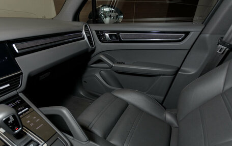 Porsche Cayenne III, 2019 год, 5 490 000 рублей, 23 фотография