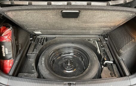 Volkswagen Tiguan II, 2018 год, 3 100 000 рублей, 8 фотография