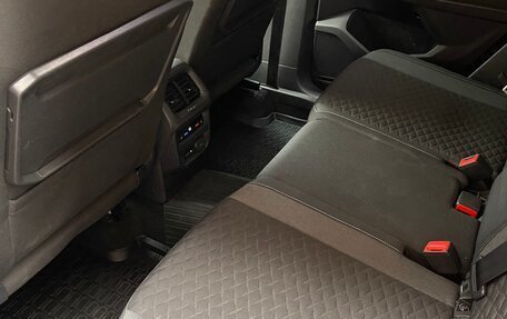 Volkswagen Tiguan II, 2018 год, 3 100 000 рублей, 29 фотография
