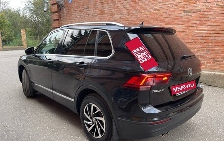 Volkswagen Tiguan II, 2018 год, 3 100 000 рублей, 39 фотография