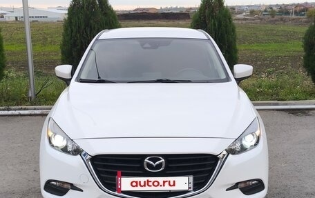 Mazda 3, 2018 год, 1 750 000 рублей, 3 фотография
