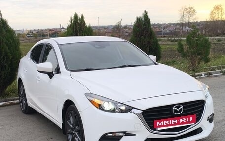 Mazda 3, 2018 год, 1 750 000 рублей, 9 фотография