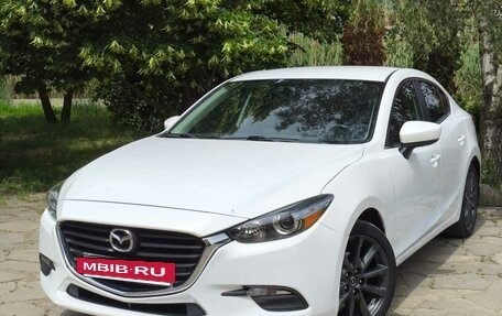 Mazda 3, 2018 год, 1 750 000 рублей, 25 фотография