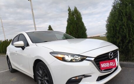 Mazda 3, 2018 год, 1 750 000 рублей, 36 фотография