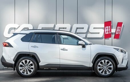 Toyota RAV4, 2021 год, 3 650 000 рублей, 5 фотография
