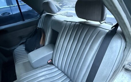 Mercedes-Benz W124, 1987 год, 135 000 рублей, 7 фотография