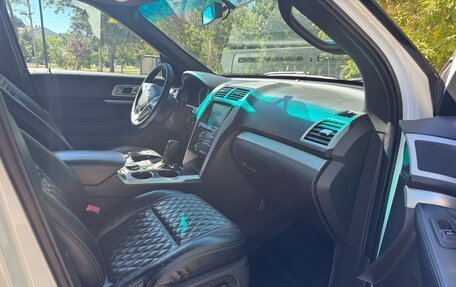 Ford Explorer VI, 2013 год, 1 740 000 рублей, 14 фотография