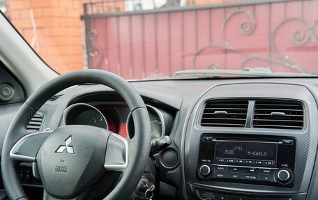 Mitsubishi ASX I рестайлинг, 2014 год, 960 000 рублей, 3 фотография