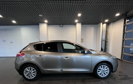 Renault Megane III, 2012 год, 700 000 рублей, 2 фотография