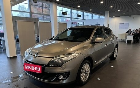 Renault Megane III, 2012 год, 700 000 рублей, 7 фотография