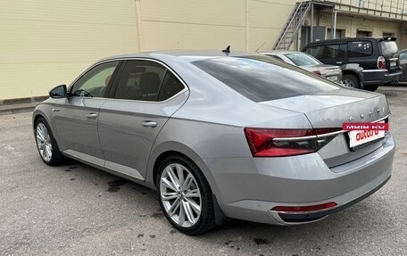 Skoda Superb III рестайлинг, 2020 год, 3 000 000 рублей, 4 фотография