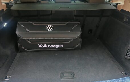 Volkswagen Touareg III, 2018 год, 6 300 000 рублей, 14 фотография