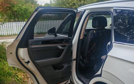 Volkswagen Touareg III, 2018 год, 6 300 000 рублей, 9 фотография
