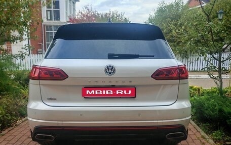 Volkswagen Touareg III, 2018 год, 6 300 000 рублей, 5 фотография