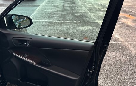 Toyota Camry, 2017 год, 2 250 000 рублей, 10 фотография