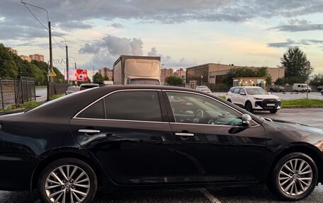 Toyota Camry, 2017 год, 2 250 000 рублей, 7 фотография