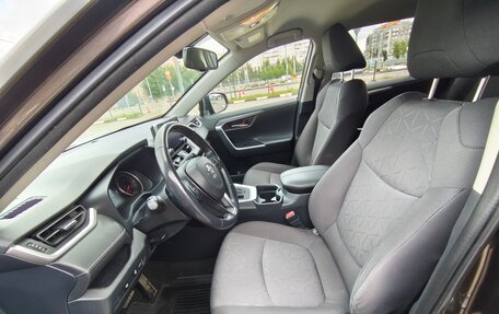 Toyota RAV4, 2022 год, 3 198 999 рублей, 6 фотография
