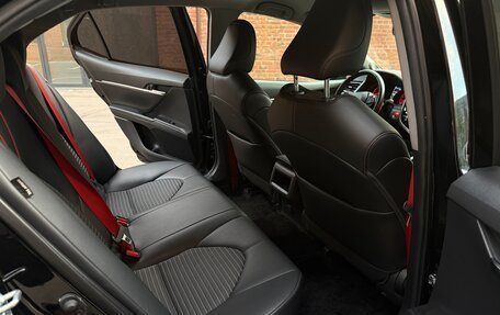 Toyota Camry, 2022 год, 3 250 000 рублей, 11 фотография