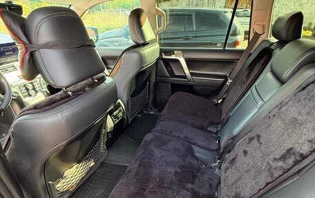 Toyota Land Cruiser Prado 150 рестайлинг 2, 2018 год, 5 650 000 рублей, 13 фотография
