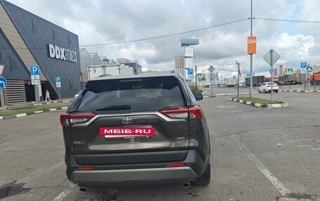 Toyota RAV4, 2022 год, 3 198 999 рублей, 11 фотография
