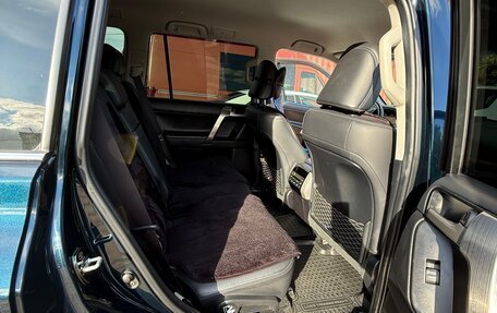 Toyota Land Cruiser Prado 150 рестайлинг 2, 2018 год, 5 650 000 рублей, 17 фотография