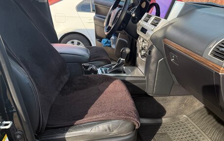Toyota Land Cruiser Prado 150 рестайлинг 2, 2018 год, 5 650 000 рублей, 18 фотография