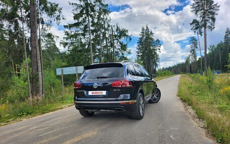 Volkswagen Touareg III, 2016 год, 2 675 000 рублей, 3 фотография