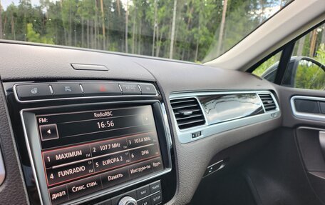 Volkswagen Touareg III, 2016 год, 2 675 000 рублей, 7 фотография
