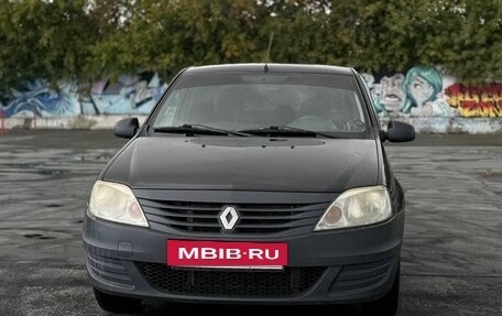 Renault Logan I, 2014 год, 300 000 рублей, 2 фотография