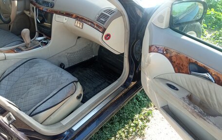 Mercedes-Benz E-Класс, 2002 год, 880 000 рублей, 8 фотография